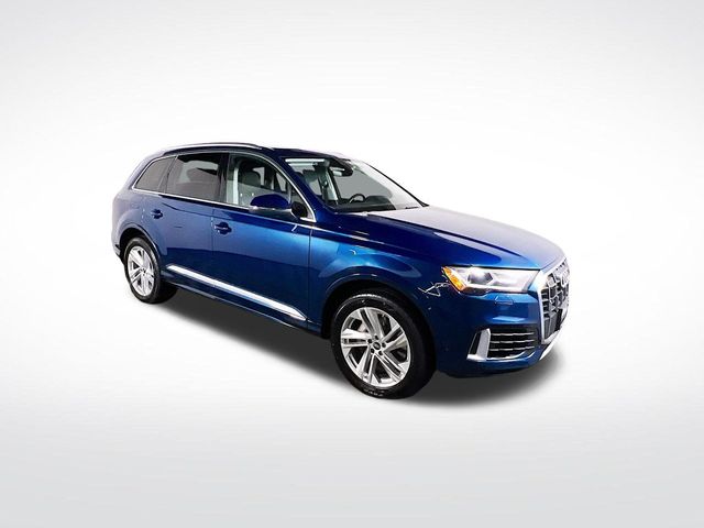 2022 Audi Q7 Premium Plus