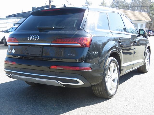 2022 Audi Q7 Premium Plus