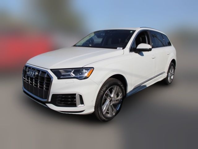 2022 Audi Q7 Premium Plus