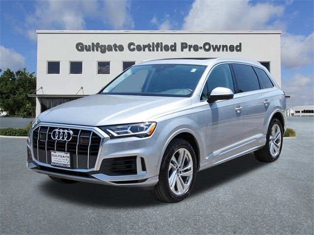 2022 Audi Q7 Premium Plus