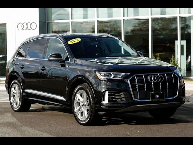 2022 Audi Q7 Premium Plus