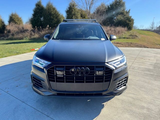 2022 Audi Q7 Premium Plus