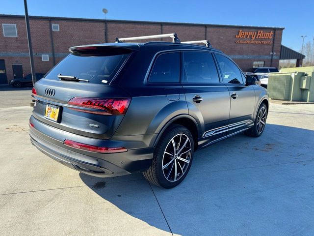 2022 Audi Q7 Premium Plus