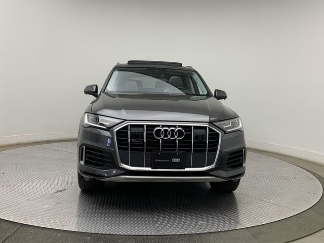 2022 Audi Q7 Premium Plus