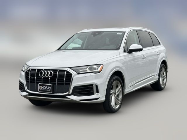 2022 Audi Q7 Premium Plus