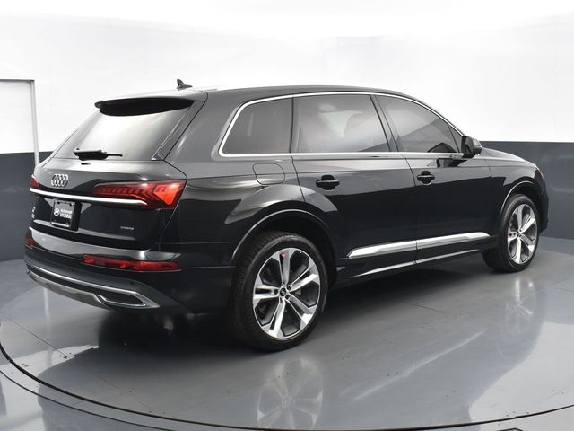 2022 Audi Q7 Premium Plus