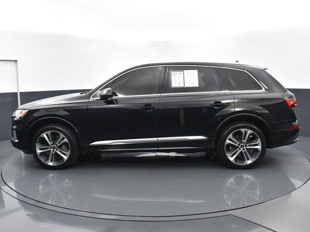 2022 Audi Q7 Premium Plus