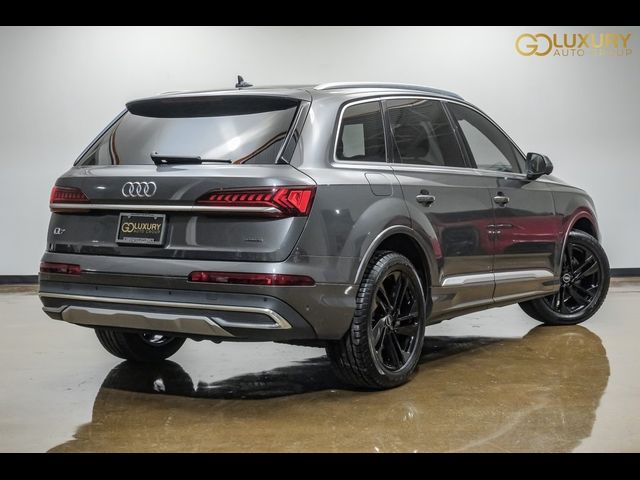 2022 Audi Q7 Premium Plus