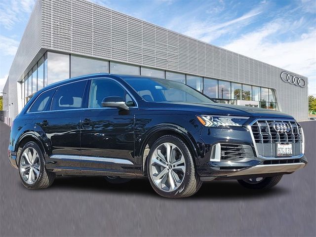 2022 Audi Q7 Prestige