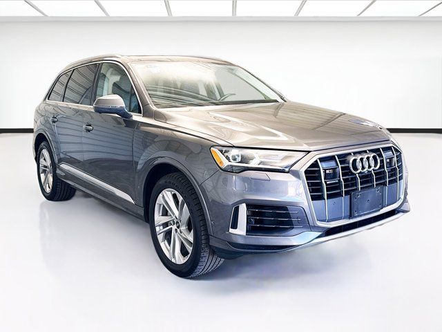 2022 Audi Q7 Premium Plus