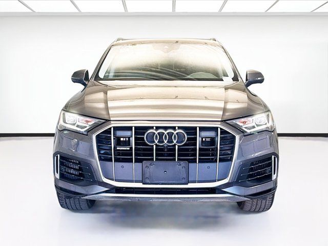 2022 Audi Q7 Premium Plus