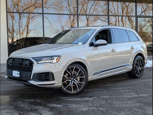 2022 Audi Q7 Prestige