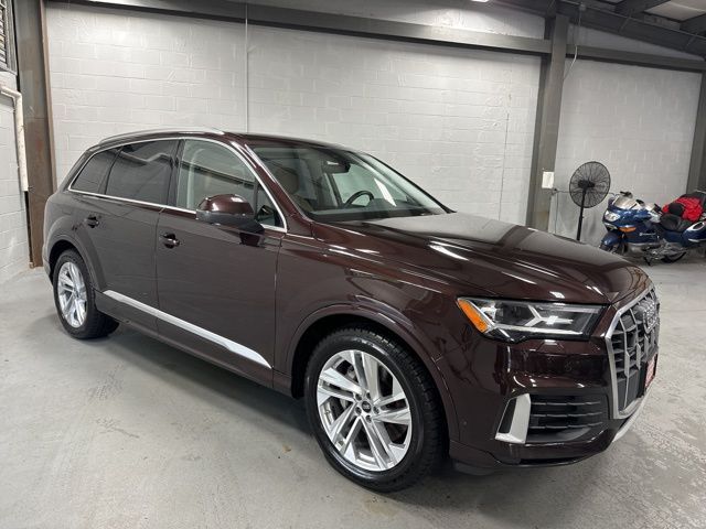 2022 Audi Q7 Prestige