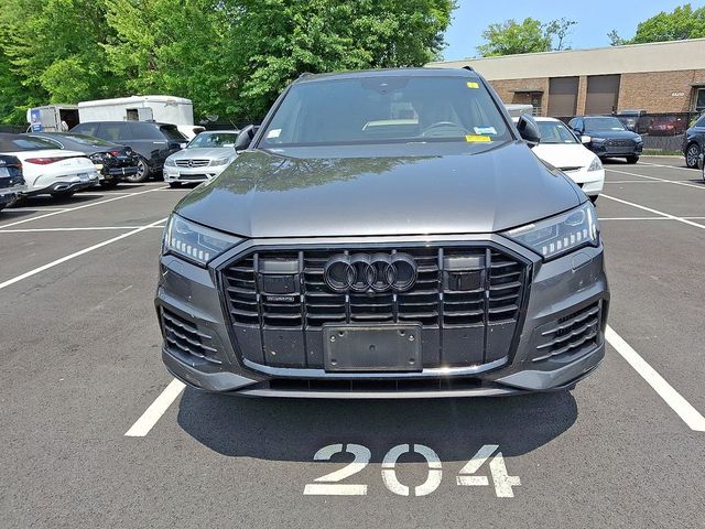 2022 Audi Q7 Prestige