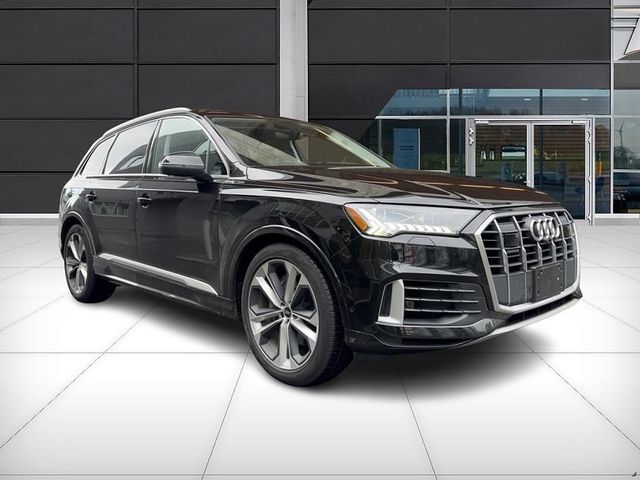 2022 Audi Q7 Prestige