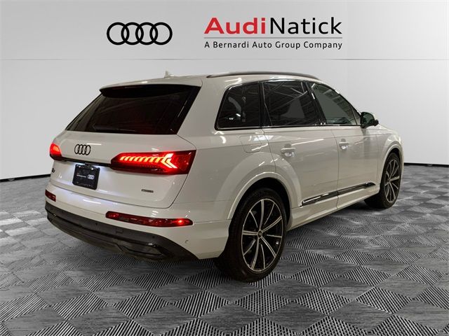 2022 Audi Q7 Prestige