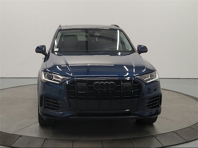 2022 Audi Q7 Prestige