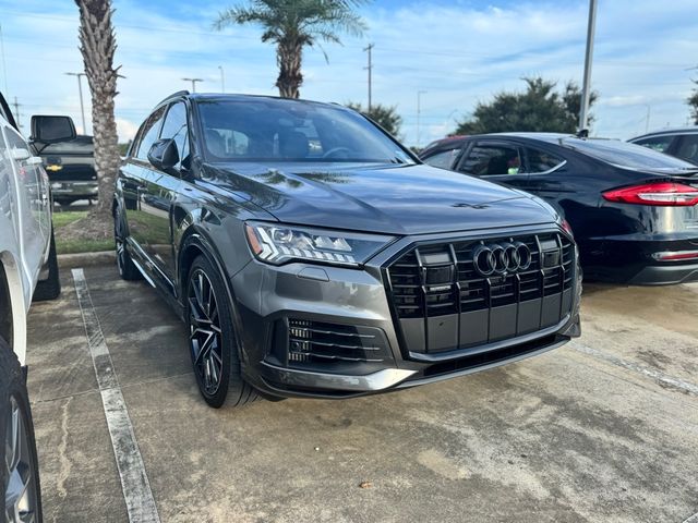 2022 Audi Q7 Prestige