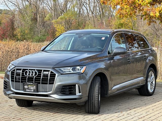 2022 Audi Q7 Premium Plus