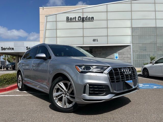 2022 Audi Q7 Premium
