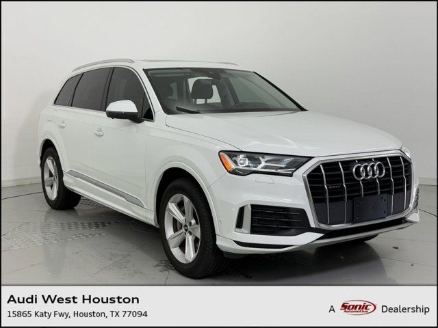 2022 Audi Q7 Premium