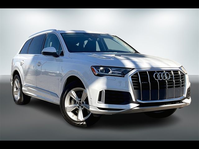 2022 Audi Q7 Premium