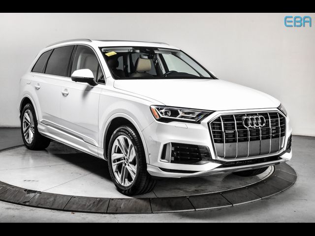 2022 Audi Q7 Premium