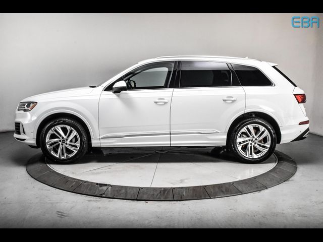 2022 Audi Q7 Premium