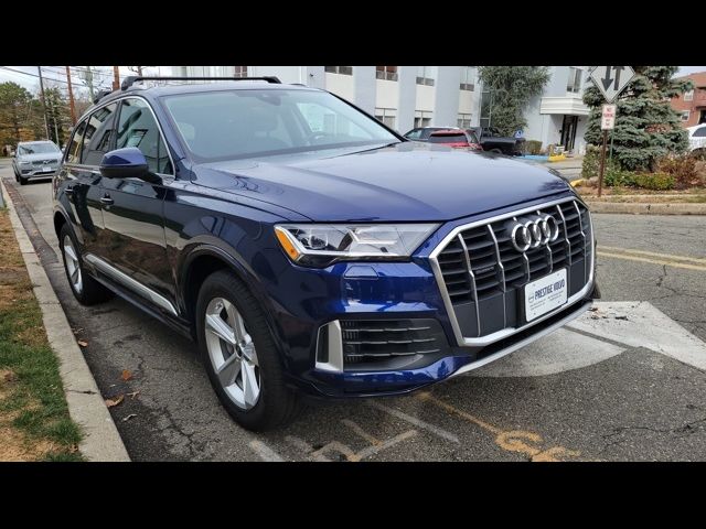 2022 Audi Q7 Premium