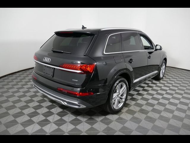 2022 Audi Q7 Premium