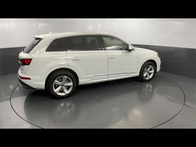 2022 Audi Q7 Premium