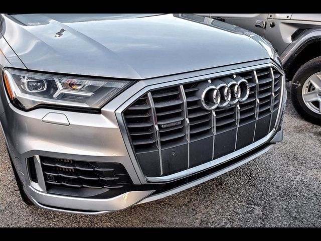 2022 Audi Q7 Premium