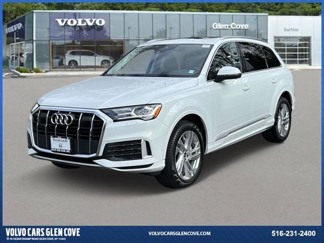 2022 Audi Q7 Premium Plus