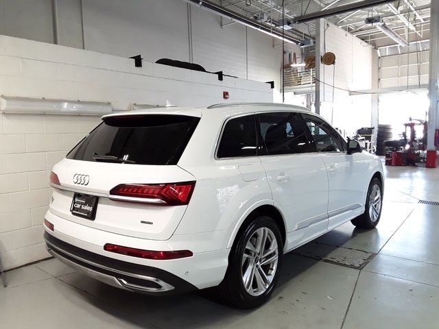 2022 Audi Q7 Premium Plus