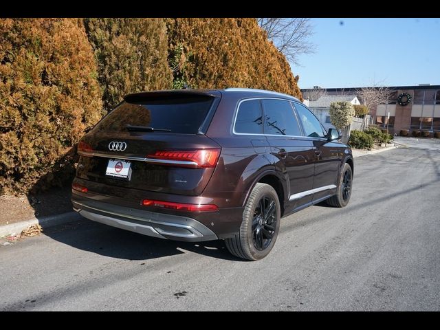 2022 Audi Q7 Premium Plus