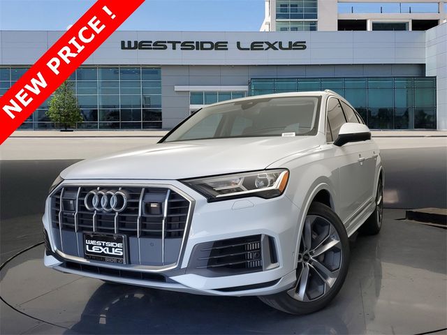 2022 Audi Q7 Premium Plus