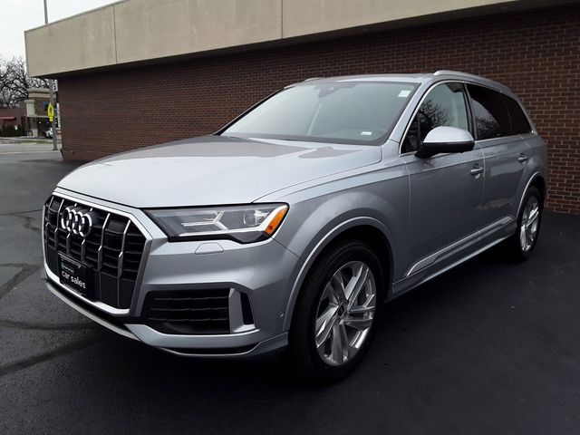 2022 Audi Q7 Premium Plus