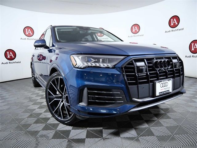 2022 Audi Q7 Prestige