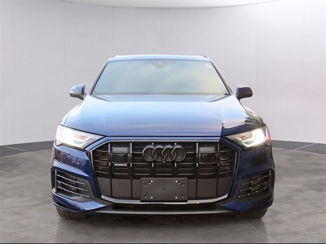 2022 Audi Q7 Prestige