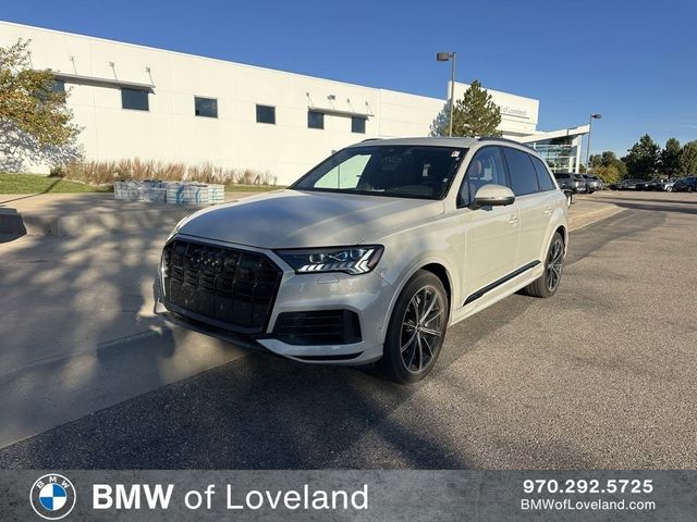 2022 Audi Q7 Prestige