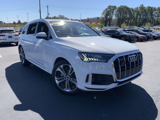 2022 Audi Q7 Prestige