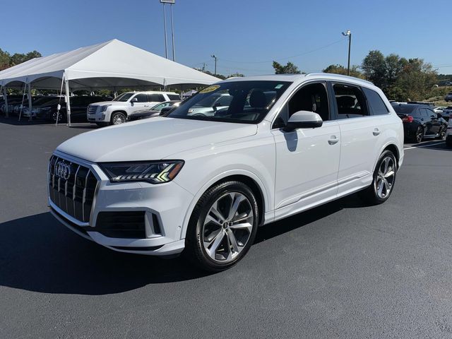 2022 Audi Q7 Prestige