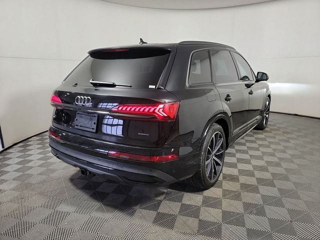 2022 Audi Q7 Prestige