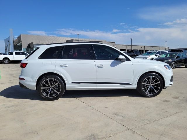 2022 Audi Q7 Prestige