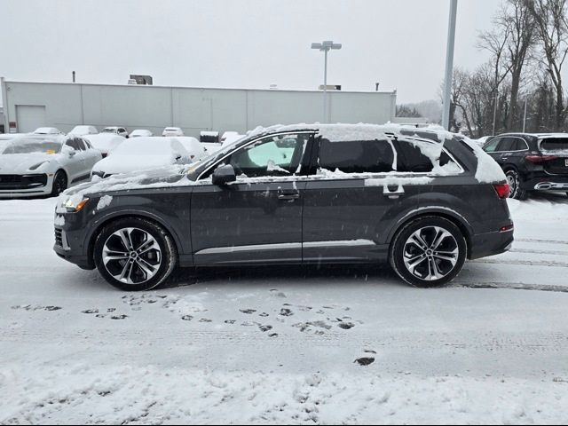 2022 Audi Q7 Prestige