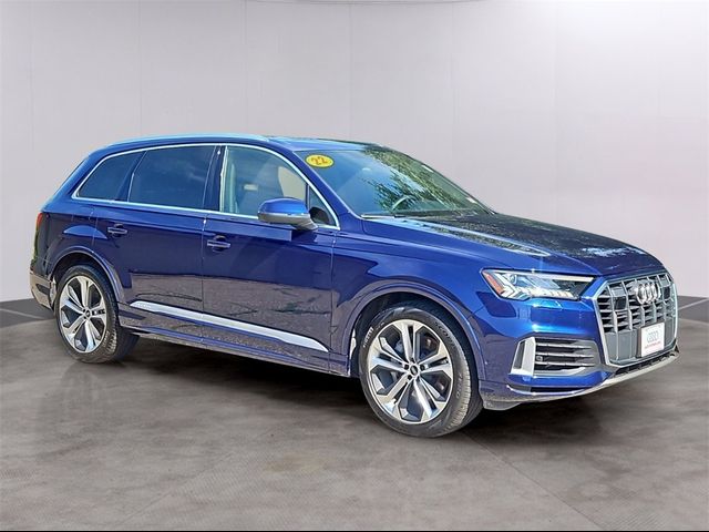 2022 Audi Q7 Prestige