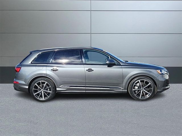 2022 Audi Q7 Prestige