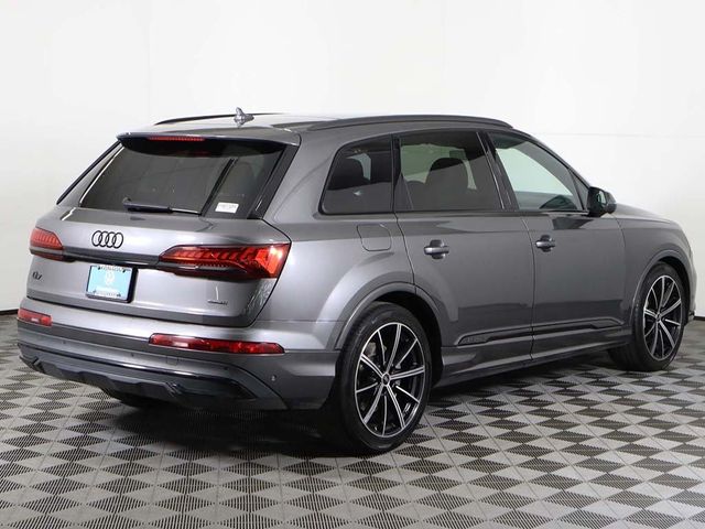 2022 Audi Q7 Prestige