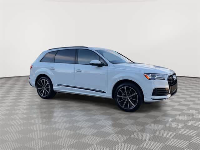 2022 Audi Q7 Premium Plus