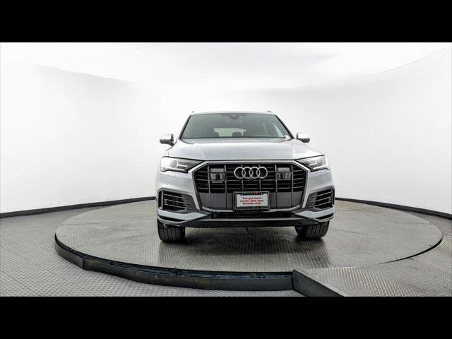 2022 Audi Q7 Premium Plus